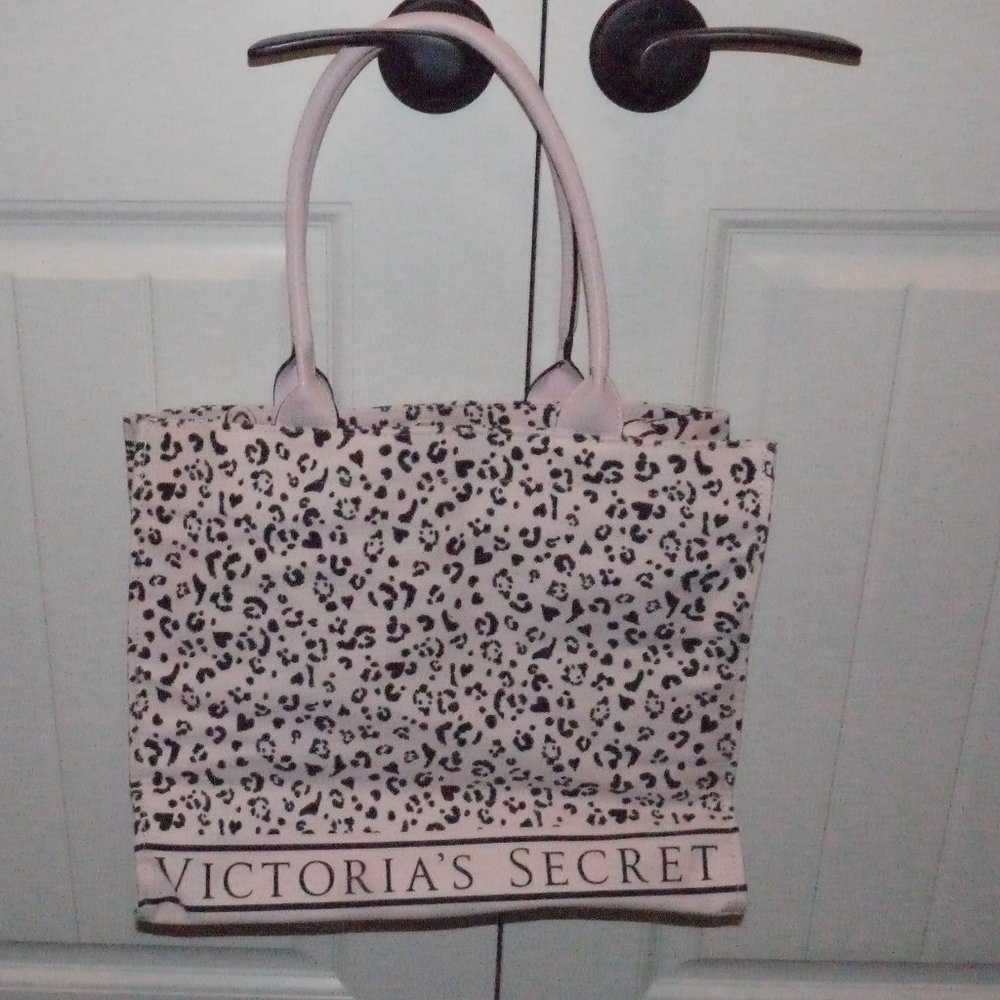 NEW Victoria Secret tote bag
